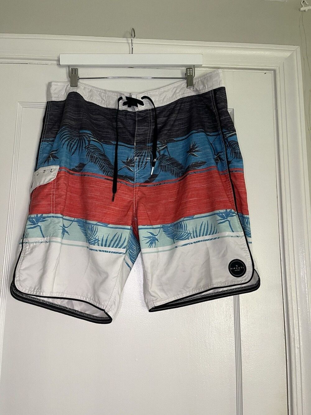 RIP CURL Board Shorts Palm Tree Multicolor Men's Size 38 Drawstring Pockets